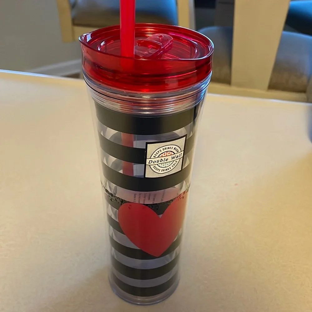 🔥🔥 2 insulated Tumblers 🔥🔥 - Picture 1 of 5